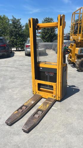 Traspalet Jungheinrich  , model EJC 112,